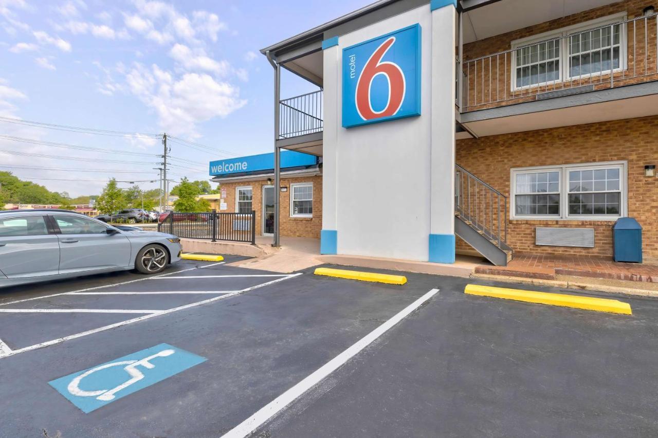 Motel 6-Falls Church, Va - Arlington Boulevard Eksteriør bilde